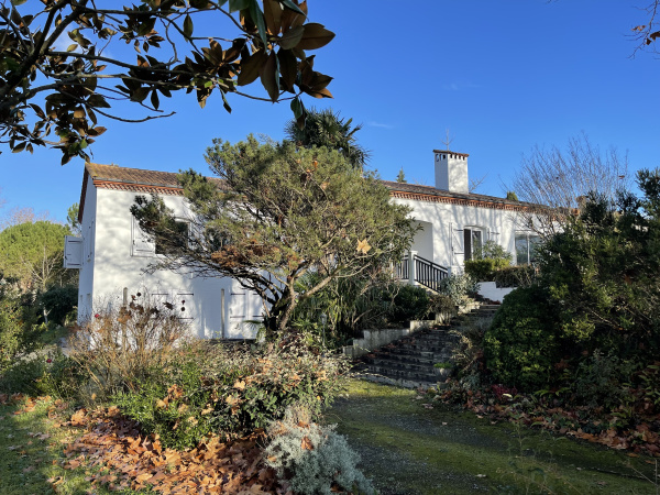 Offres de location Villa Villefranche-de-Lauragais 31290